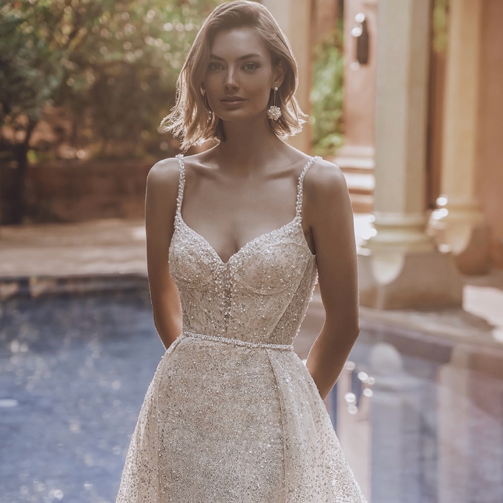 Enzoani Unice - Picture 2 of 6